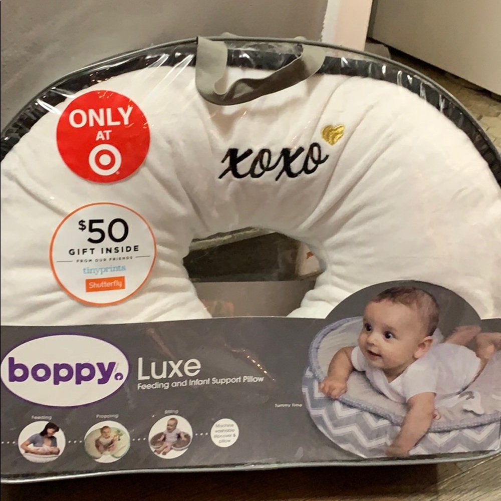 Boppy Luxe